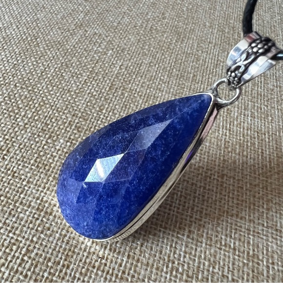 New Faceted Blue Enhanced Sapphire Stone Silver Overlay Pendant Necklace w Cord - Picture 6 of 8